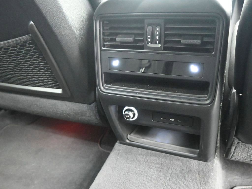 Used 2024 Porsche Cayenne S image 17