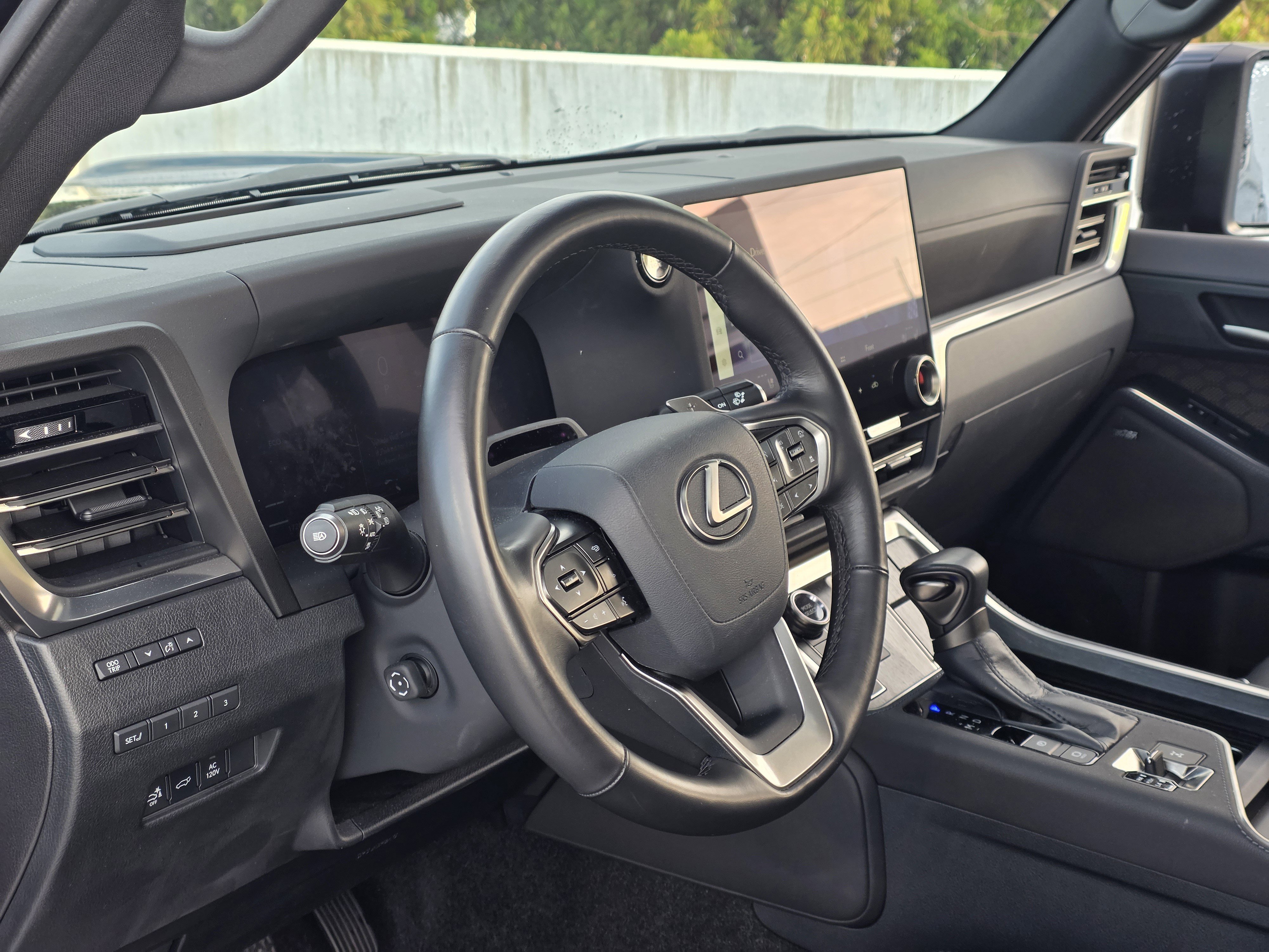 Certified 2024 Lexus GX 550 image 11