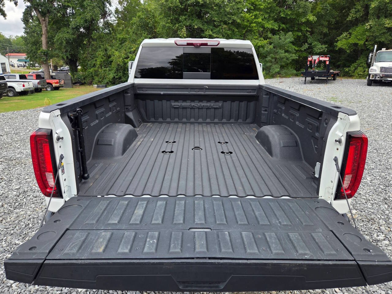 Used 2021 GMC Sierra 2500 Denali w/ Denali Ultimate Package AWD/4WD image 6
