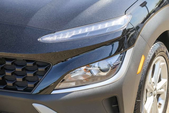 Certified 2022 Hyundai Kona SEL w/ Cargo Package AWD/4WD image 8