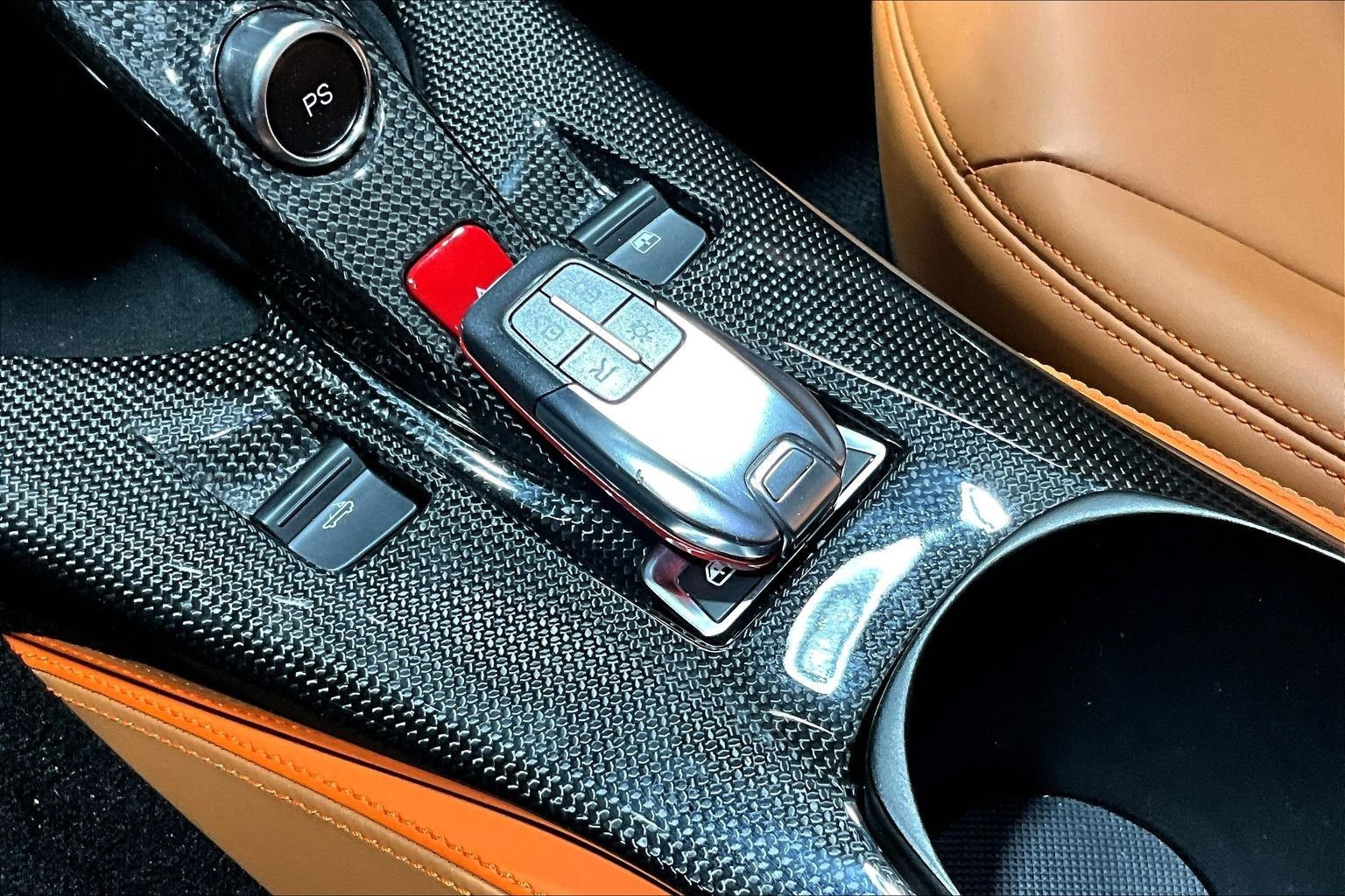Used 2022 Ferrari 812 GTS RWD image 29