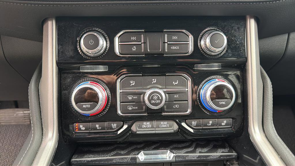 Used 2023 GMC Yukon Denali image 34