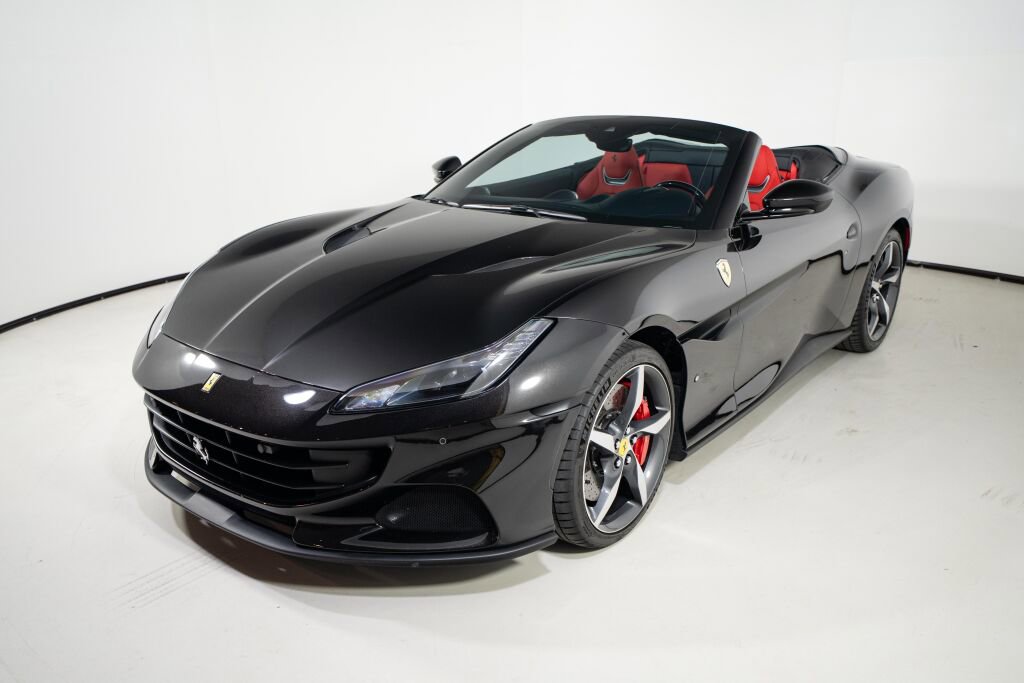 Used 2023 Ferrari Portofino M image 2