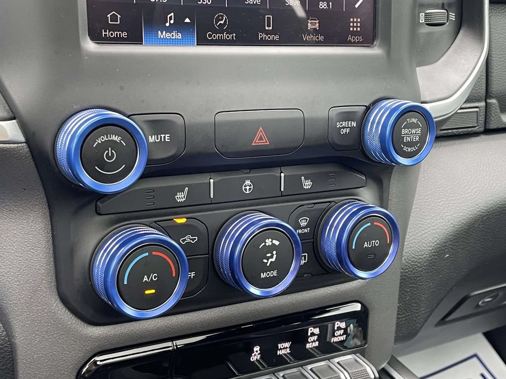 Used 2022 RAM 1500 Big Horn AWD/4WD image 28