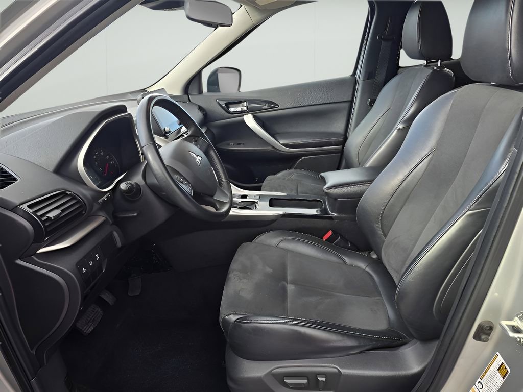 Used 2022 Mitsubishi Eclipse Cross SE image 12