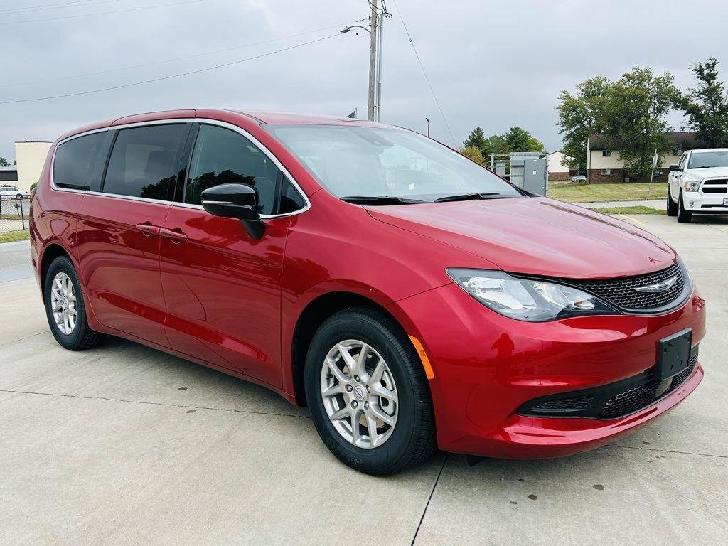 New 2026 Chrysler Voyager LX FWD image 2
