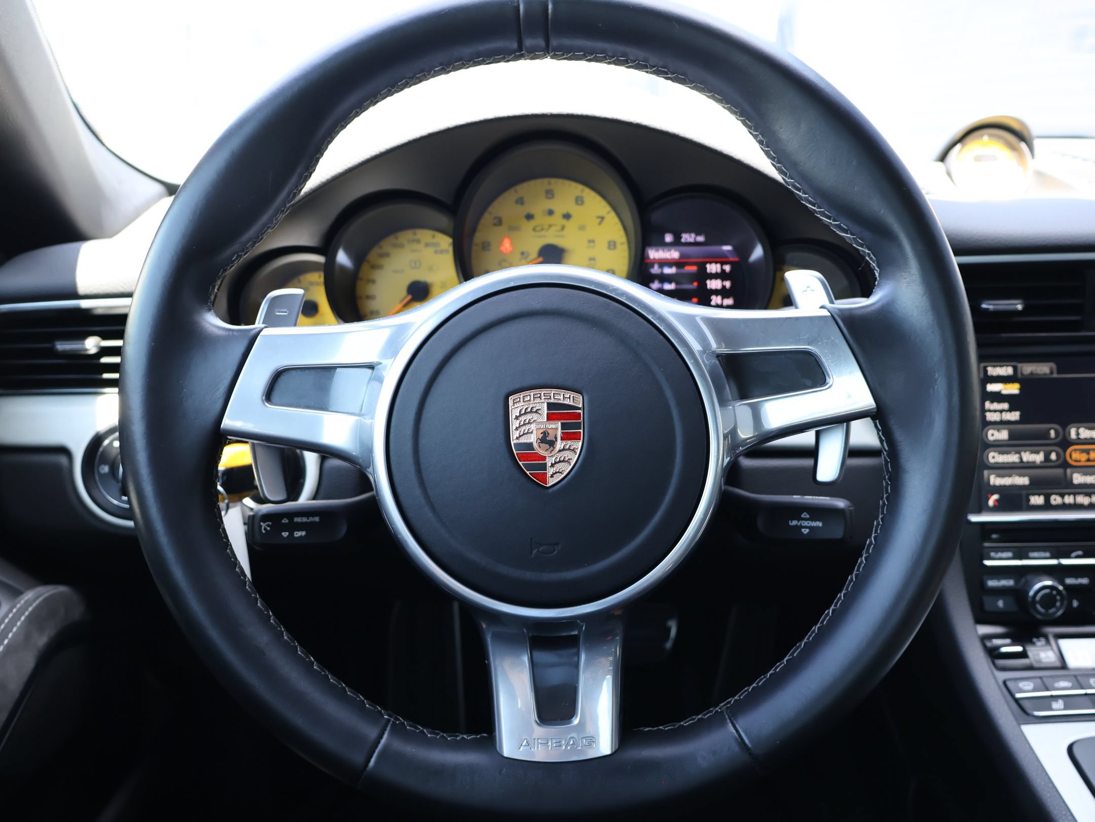 Certified 2014 Porsche 911 GT3 RWD image 16