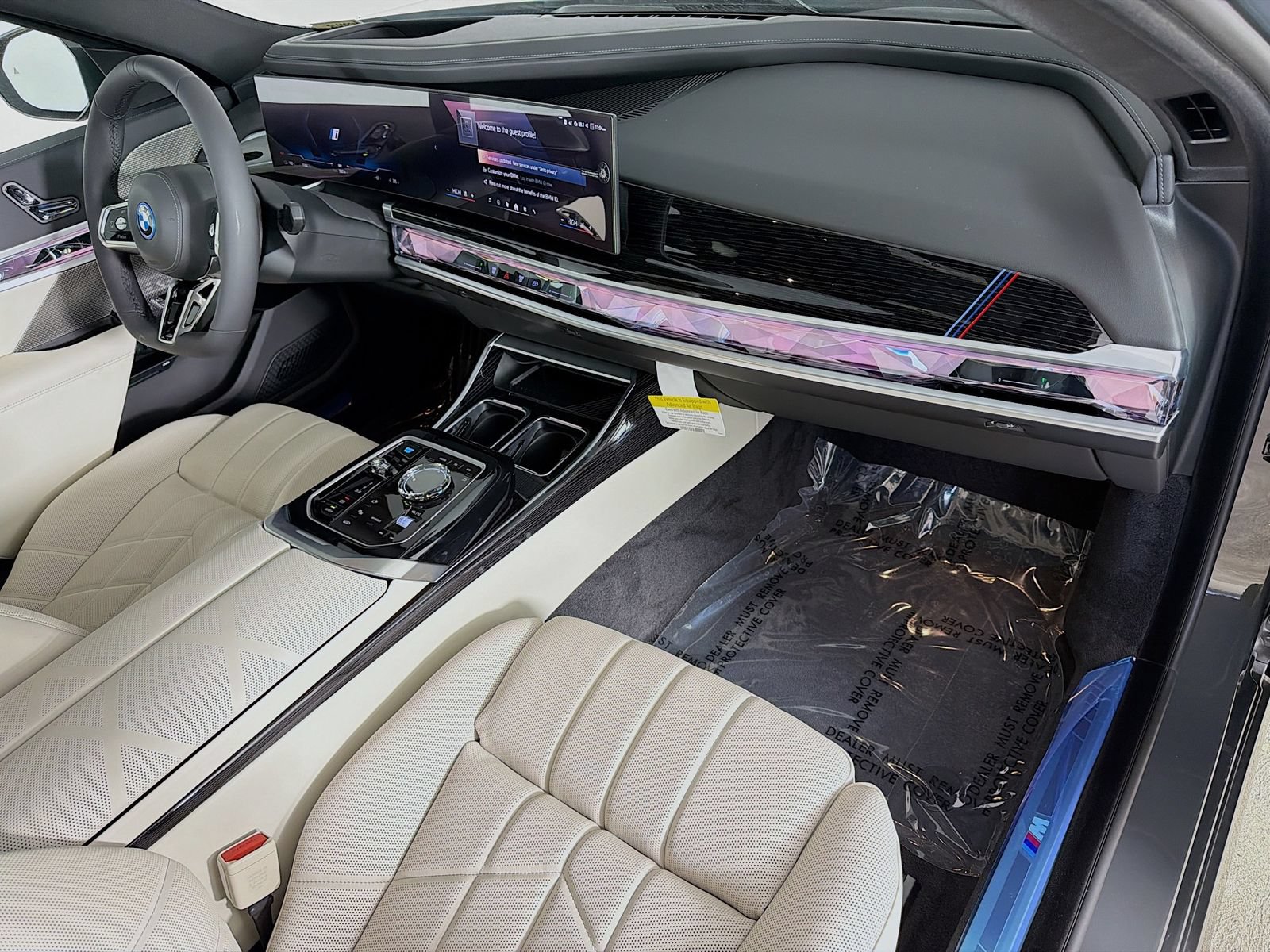 New 2026 BMW i7 xDrive60 AWD/4WD image 30