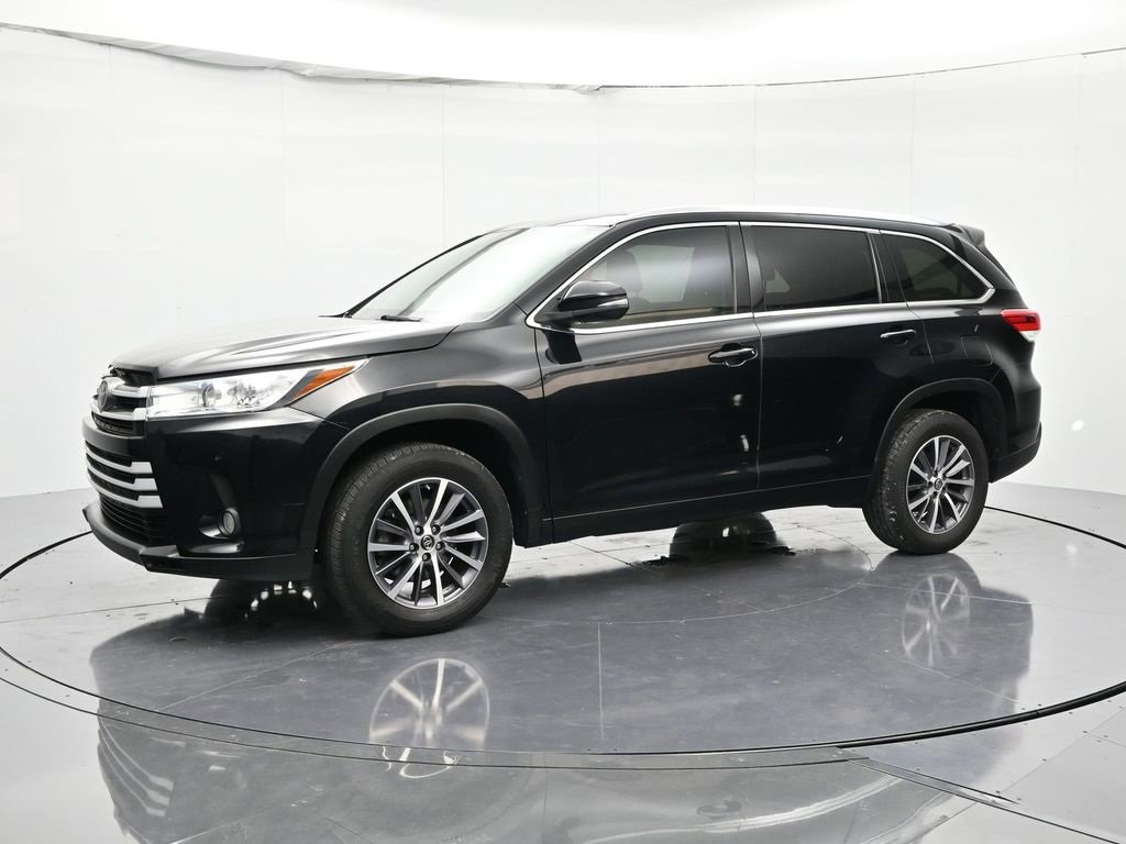 Used 2017 Toyota Highlander