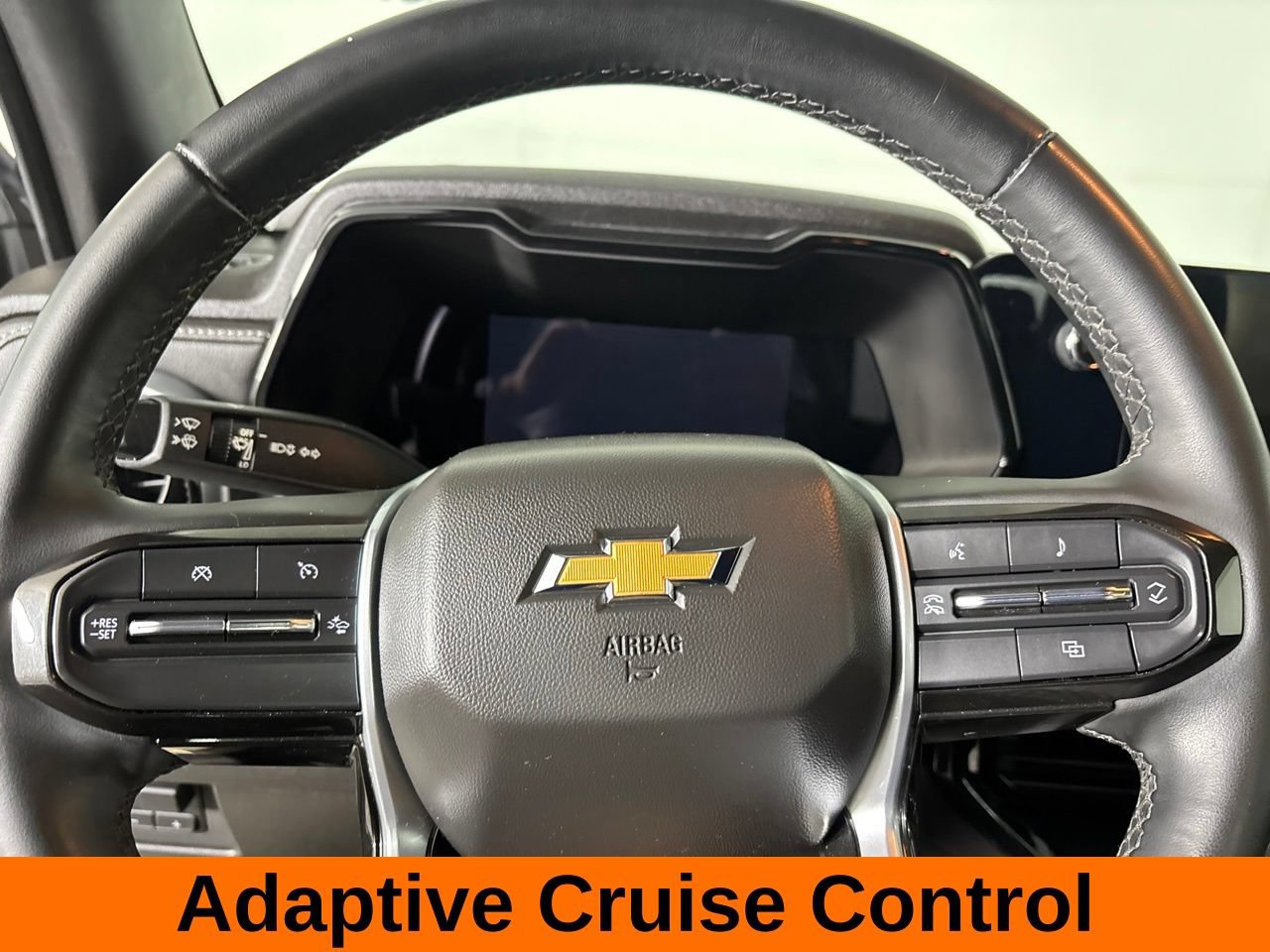 Used 2023 Chevrolet Colorado LT w/ LT Convenience Package II AWD/4WD image 14