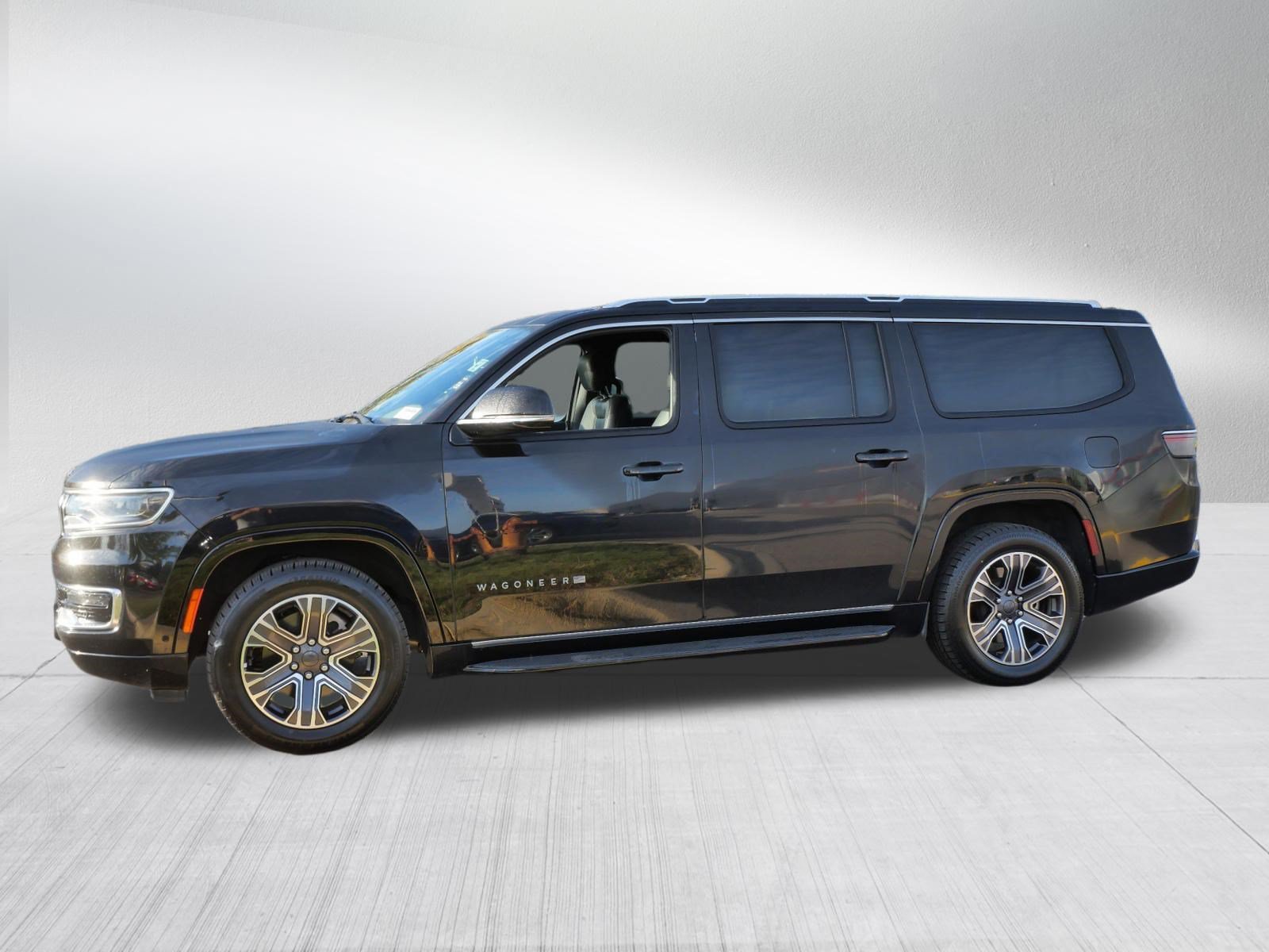Used 2024 Jeep Wagoneer L Series II AWD/4WD image 4