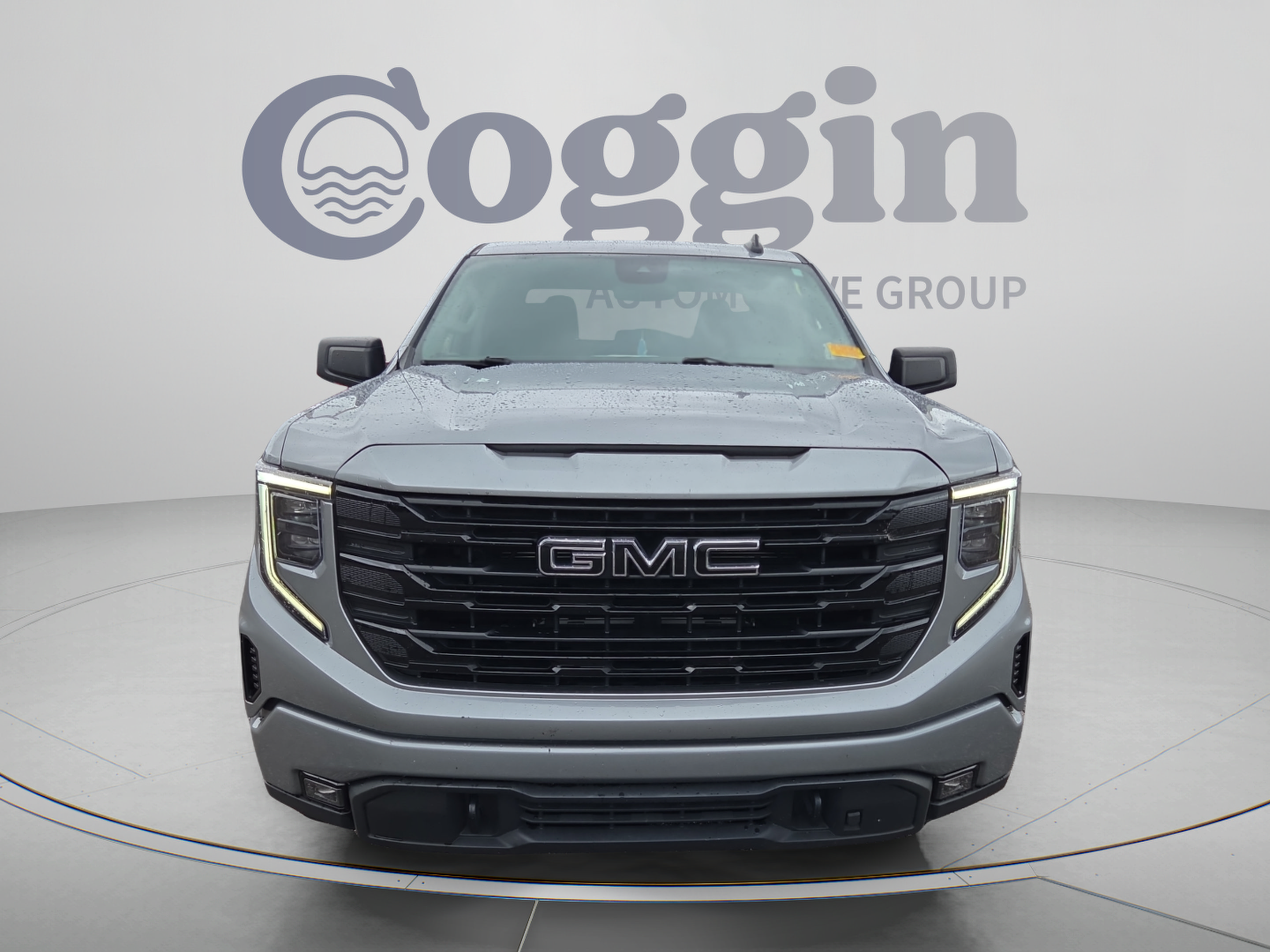 Used 2024 GMC Sierra 1500 Elevation AWD/4WD image 8