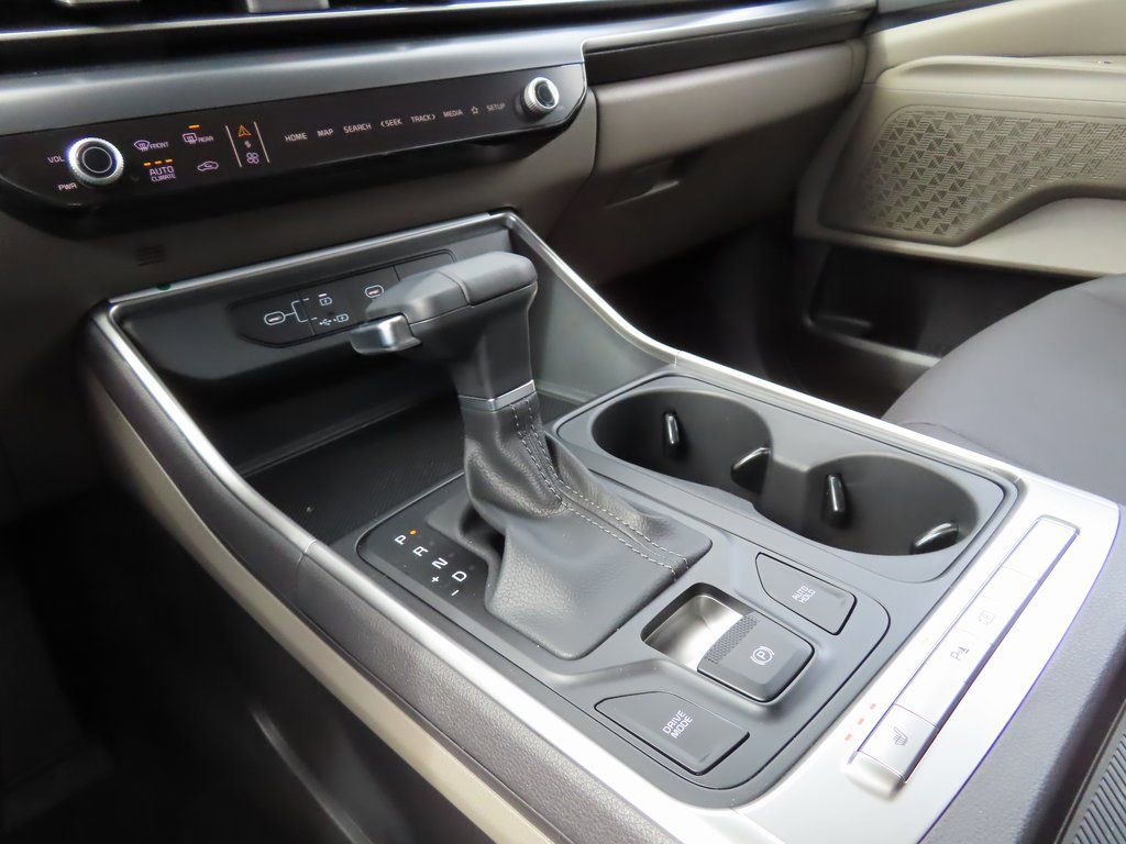 New 2026 Kia Carnival image 6