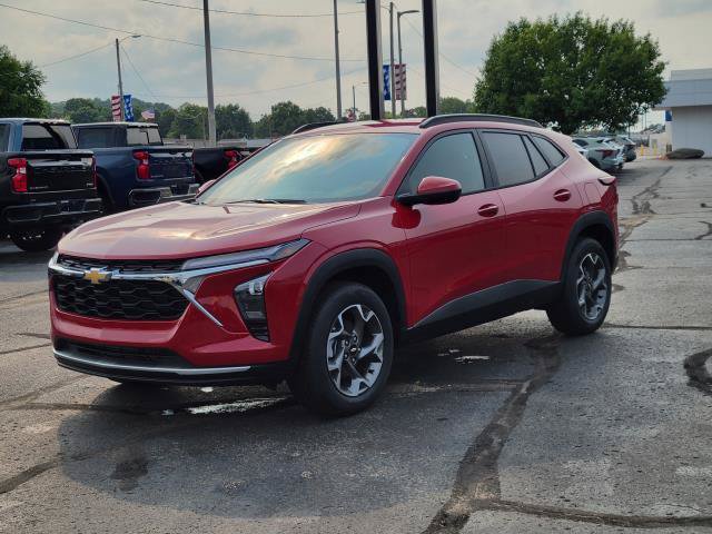 New 2026 Chevrolet Trax LT w/ LT Convenience Package FWD image 4