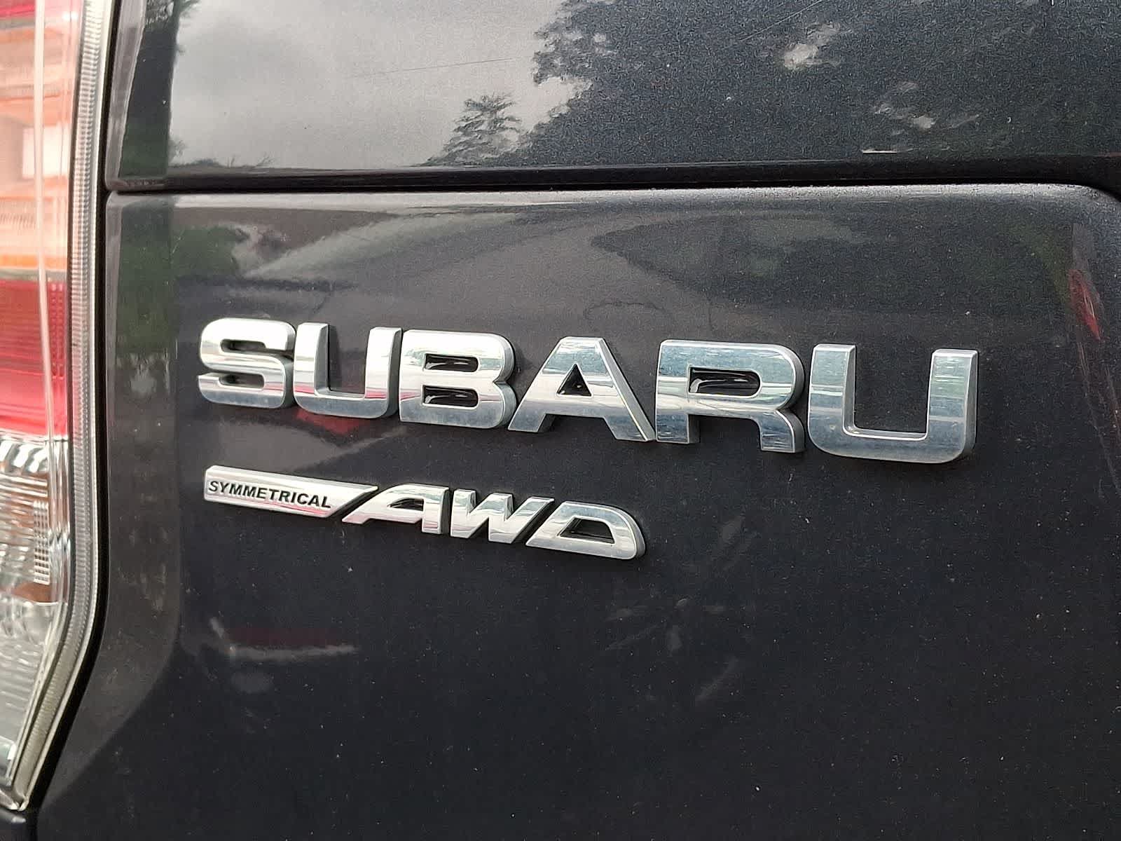 Used 2017 Subaru Forester 2.5i Touring AWD/4WD image 6