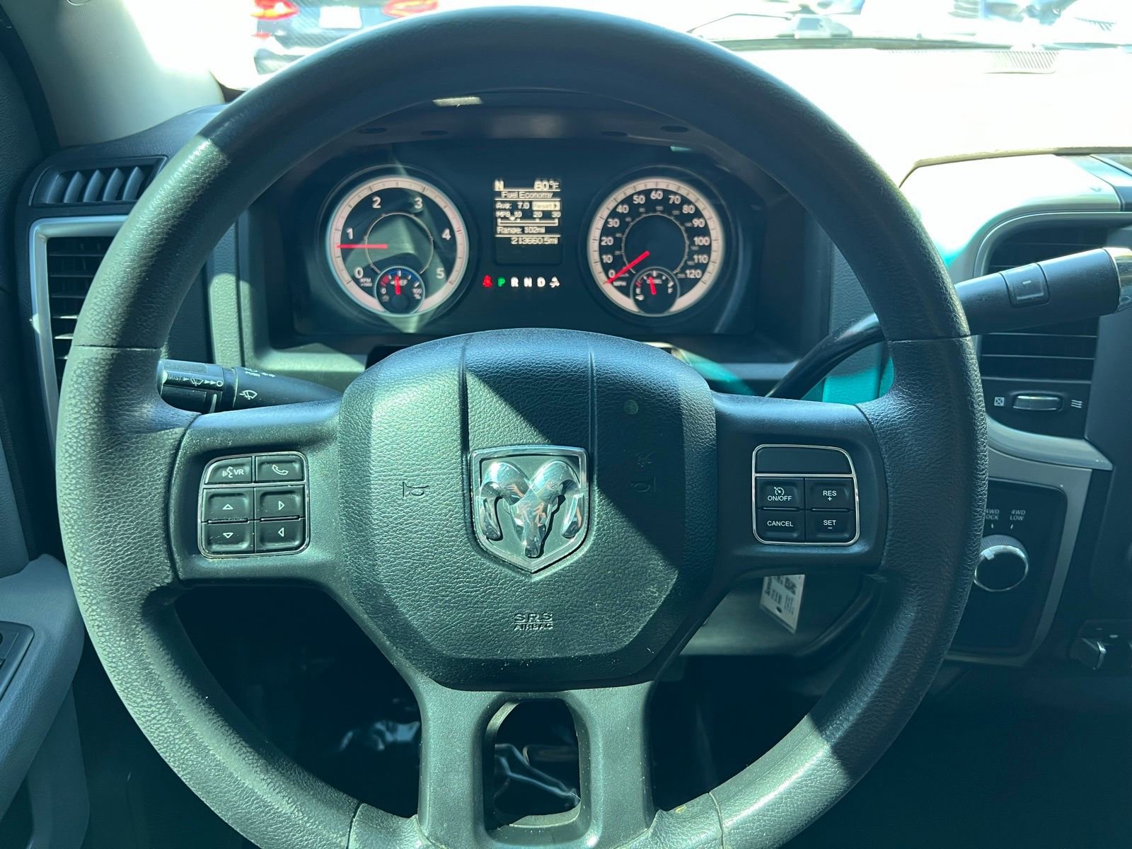 Used 2018 RAM 3500 SLT AWD/4WD image 25