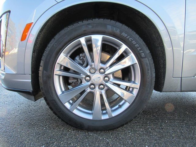 Certified 2024 Cadillac XT6 Premium Luxury w/ LPO, Floor Liner Package image 9