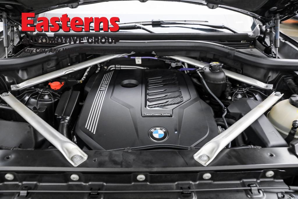 Used 2022 BMW X5 xDrive40i w/ Premium Package image 7