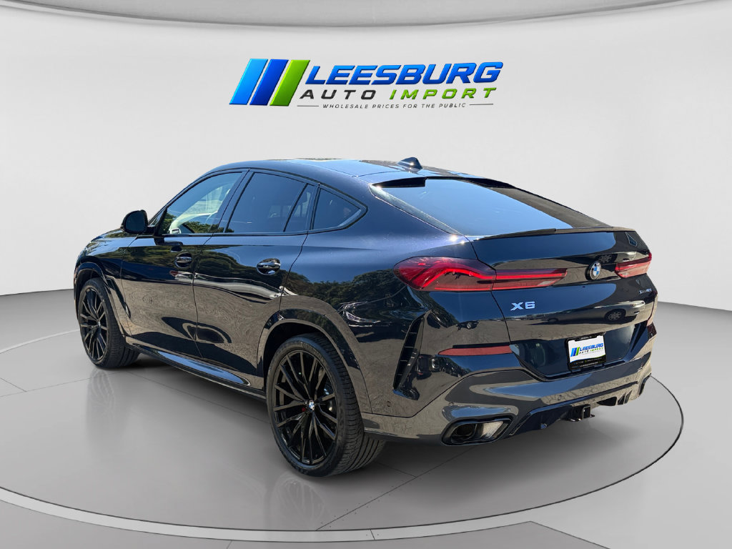 Used 2021 BMW X6 xDrive40i w/ M Sport Package AWD/4WD image 3