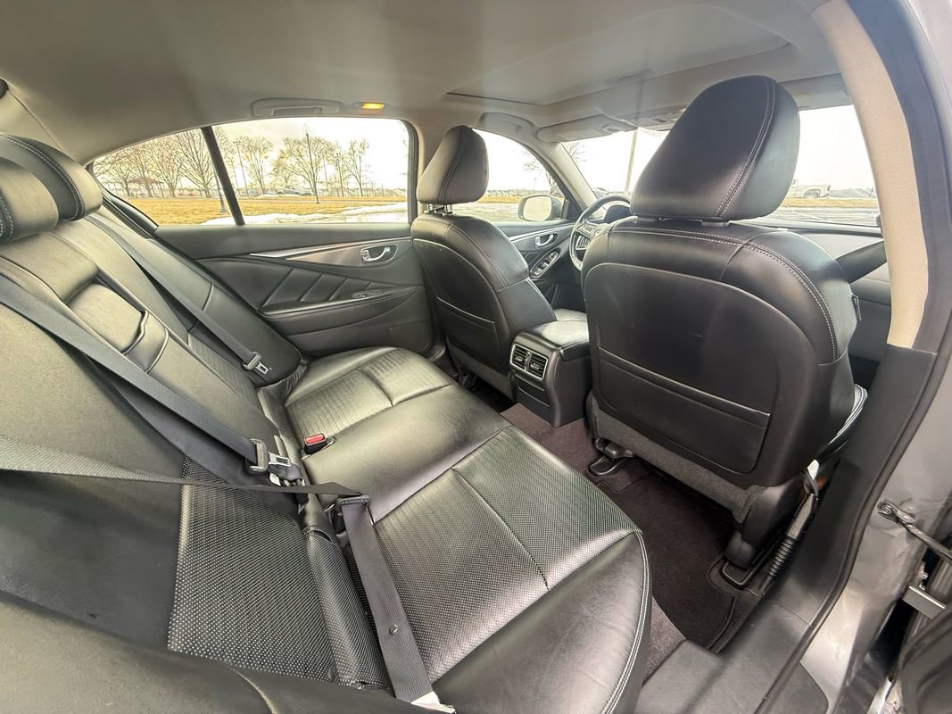 Used 2018 INFINITI Q50 Sport image 16