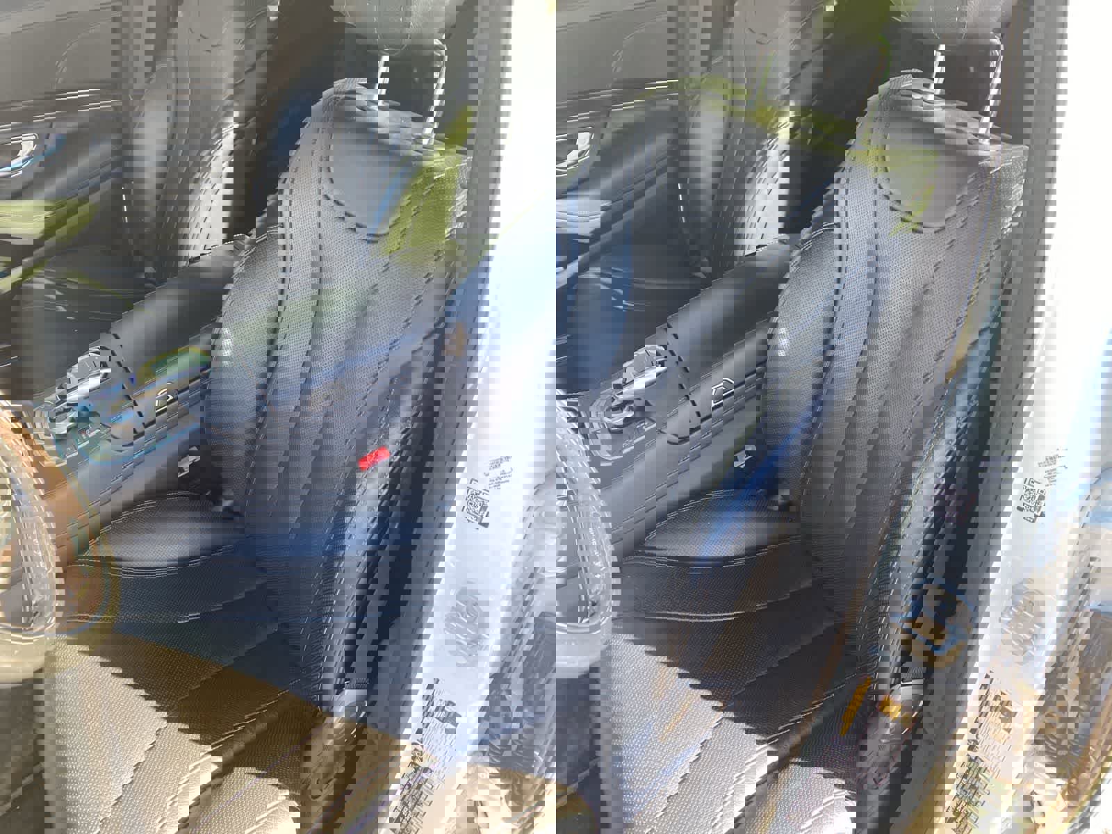 Used 2017 Mercedes-Benz S 550 Sedan image 11