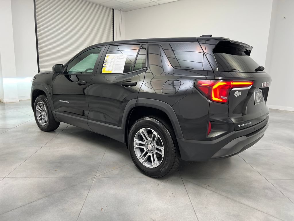 Used 2025 GMC Terrain Elevation FWD image 6