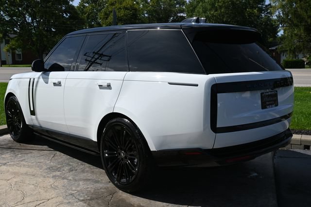Used 2025 Land Rover Range Rover SE AWD/4WD image 7