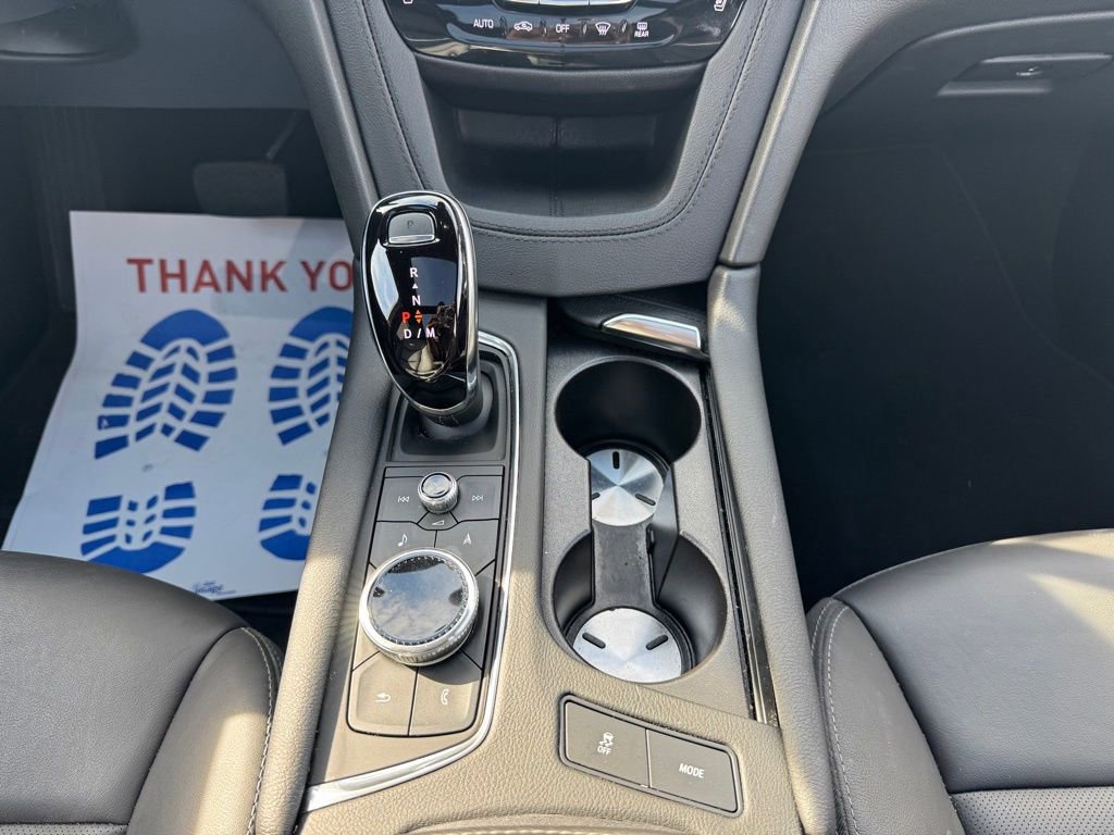 Used 2025 Cadillac XT5 Premium Luxury image 15