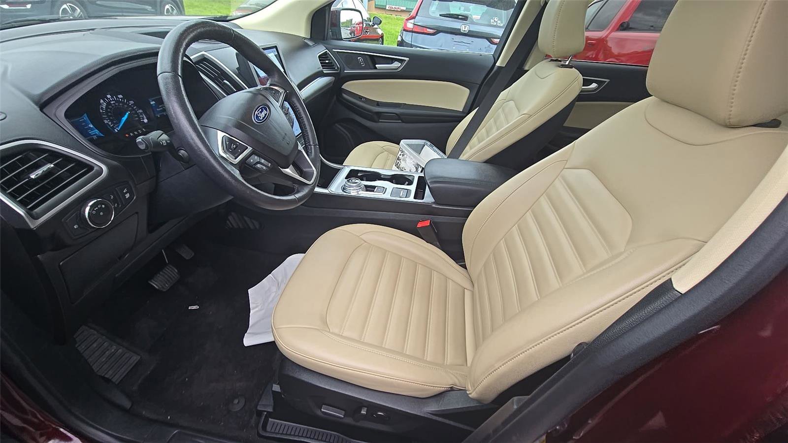 Used 2022 Ford Edge SEL w/ Convenience Package image 18