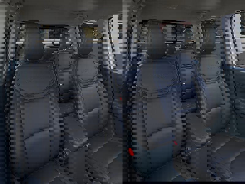 New 2025 Ford Maverick Lariat w/ Black Appearance Package image 10