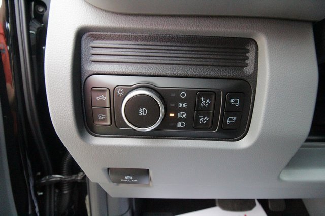 New 2026 Ford F250 XLT image 21