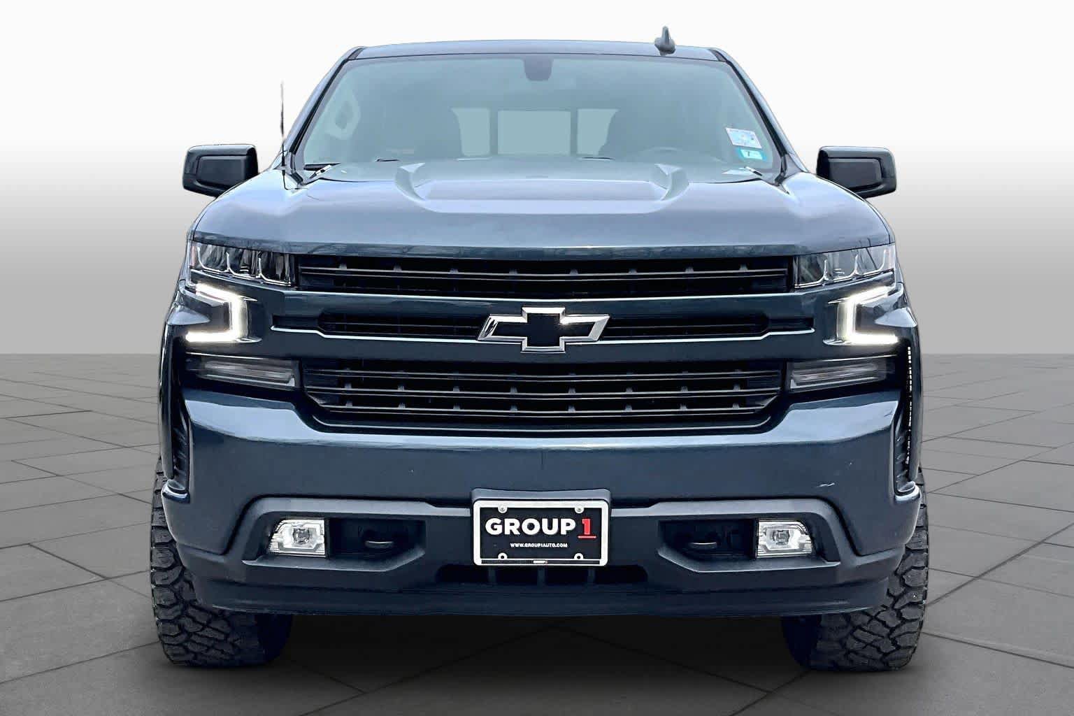 Used 2021 Chevrolet Silverado 1500 RST w/ Convenience Package II AWD/4WD image 4