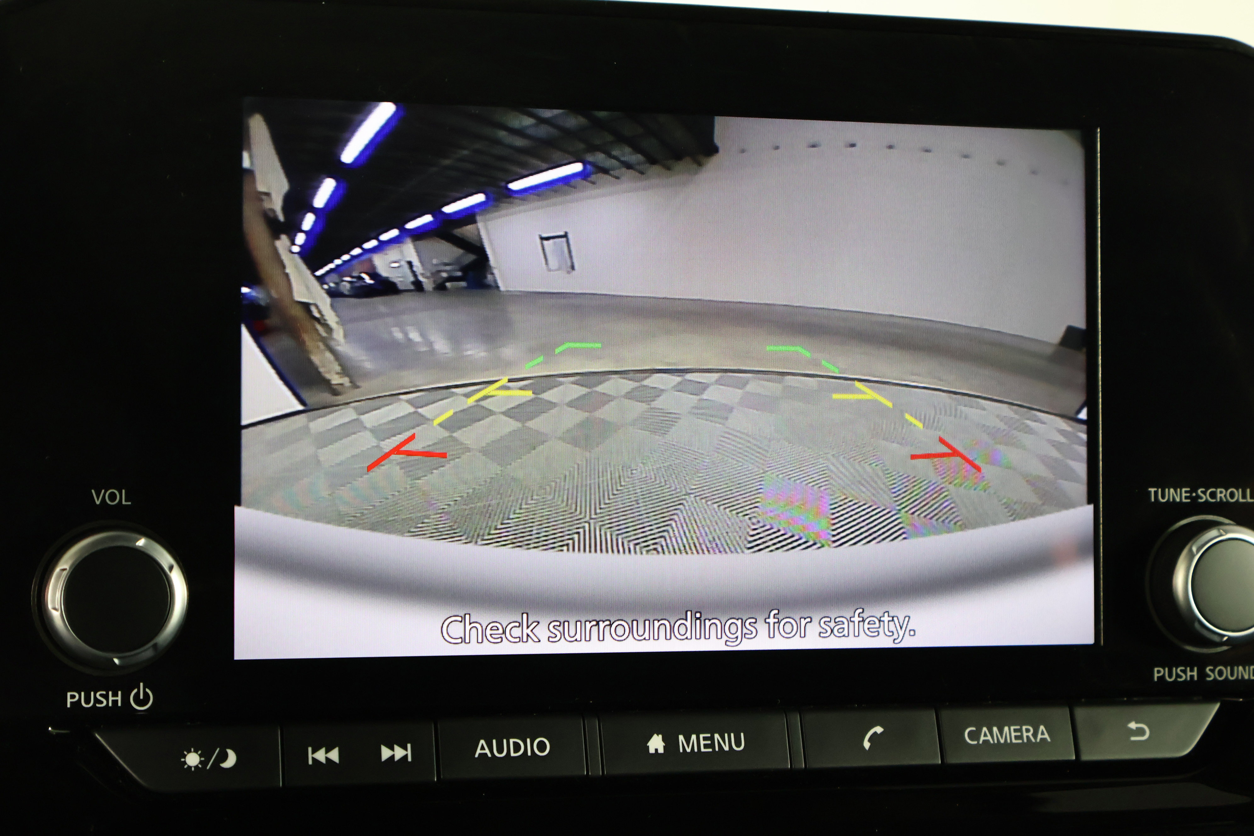 Used 2025 Nissan Pathfinder SV image 28