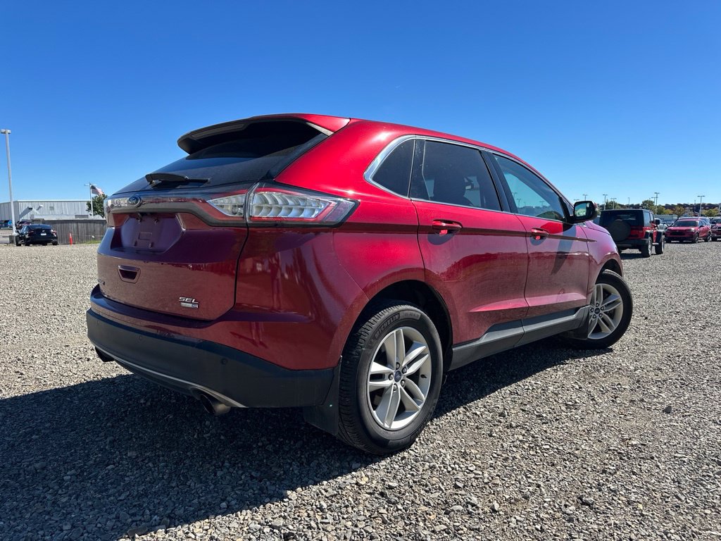Used 2017 Ford Edge SEL w/ Equipment Group 201A AWD/4WD image 10