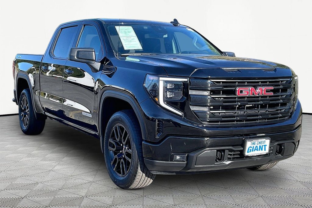 Used 2023 GMC Sierra 1500 Elevation AWD/4WD image 3