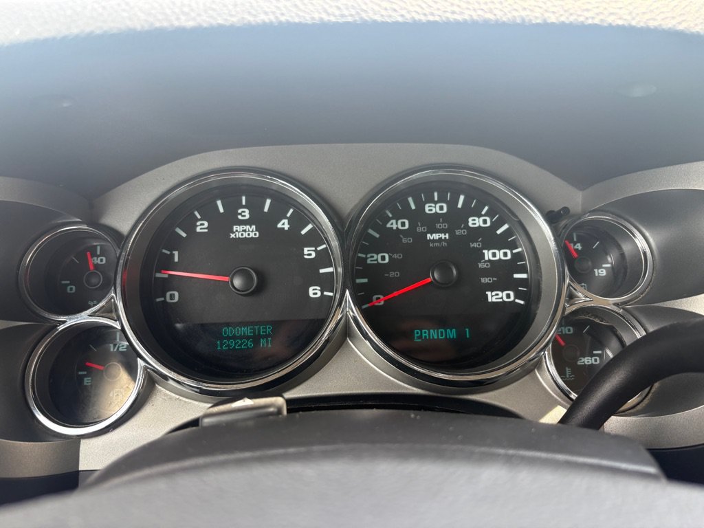 Used 2008 Chevrolet Silverado 3500 LT w/ Snow Plow Prep Package AWD/4WD image 15