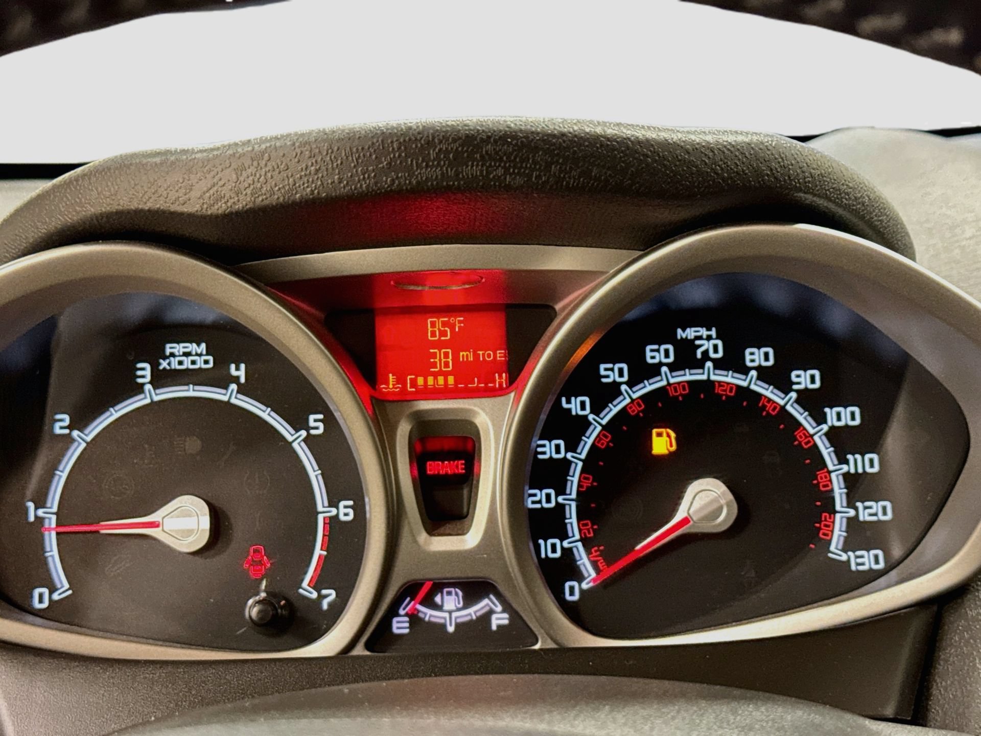 Used 2013 Ford Fiesta SE FWD image 12