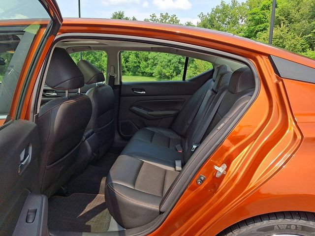 Used 2019 Nissan Altima 2.5 SR w/ SR Premium Package FWD image 13