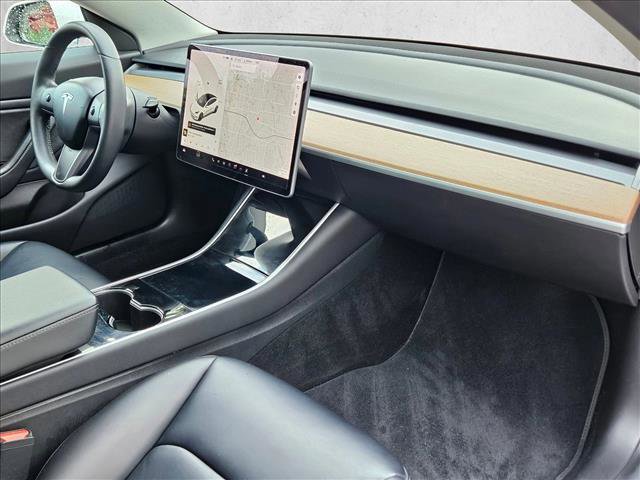 Used 2019 Tesla Model 3 Long Range image 22