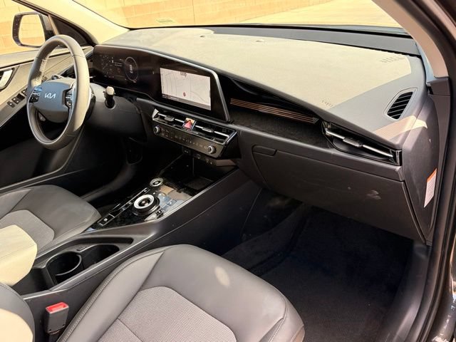 Used 2024 Kia Niro Wind FWD image 14