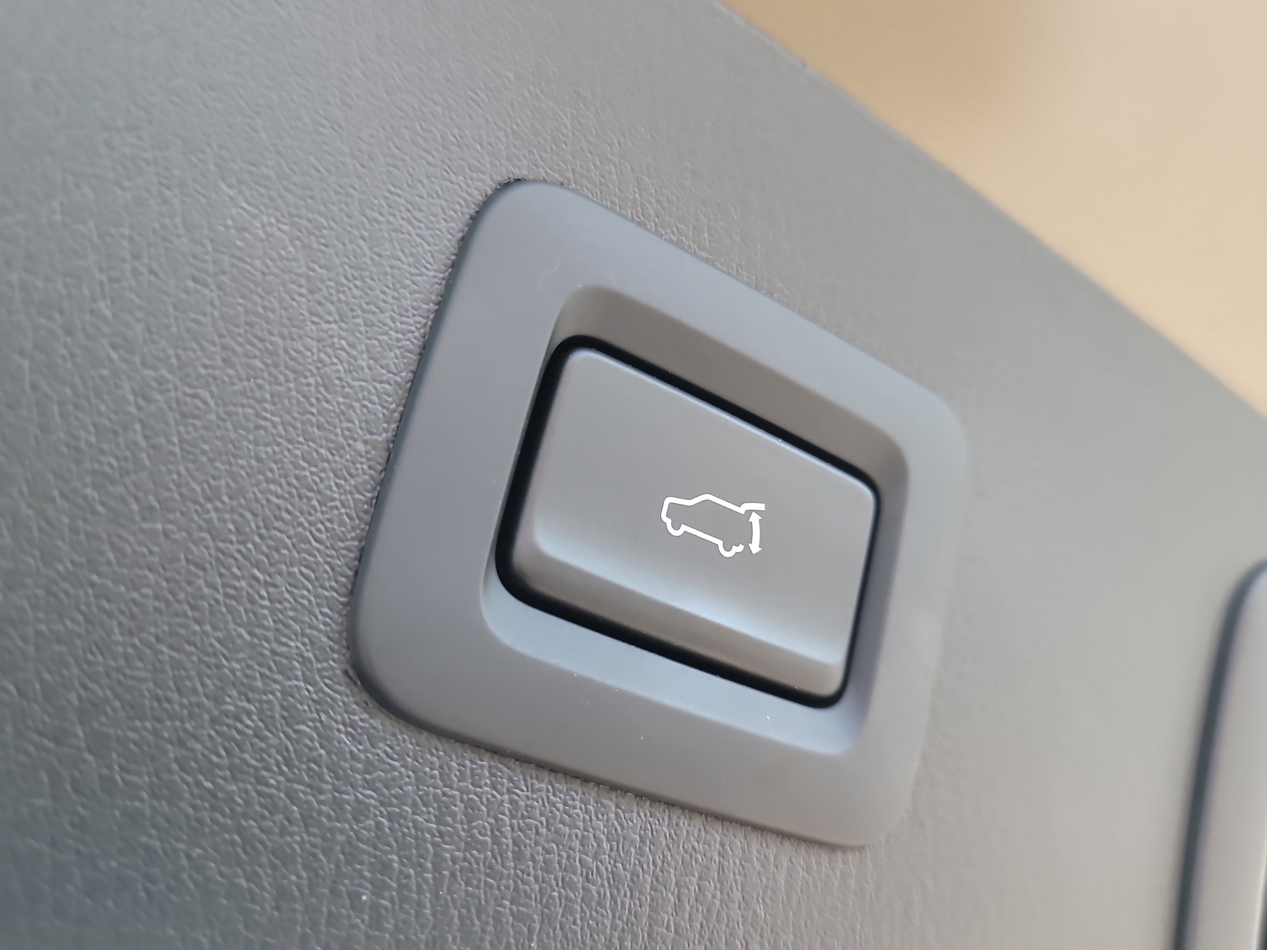 Used 2025 MAZDA CX-5 Carbon Edition image 12