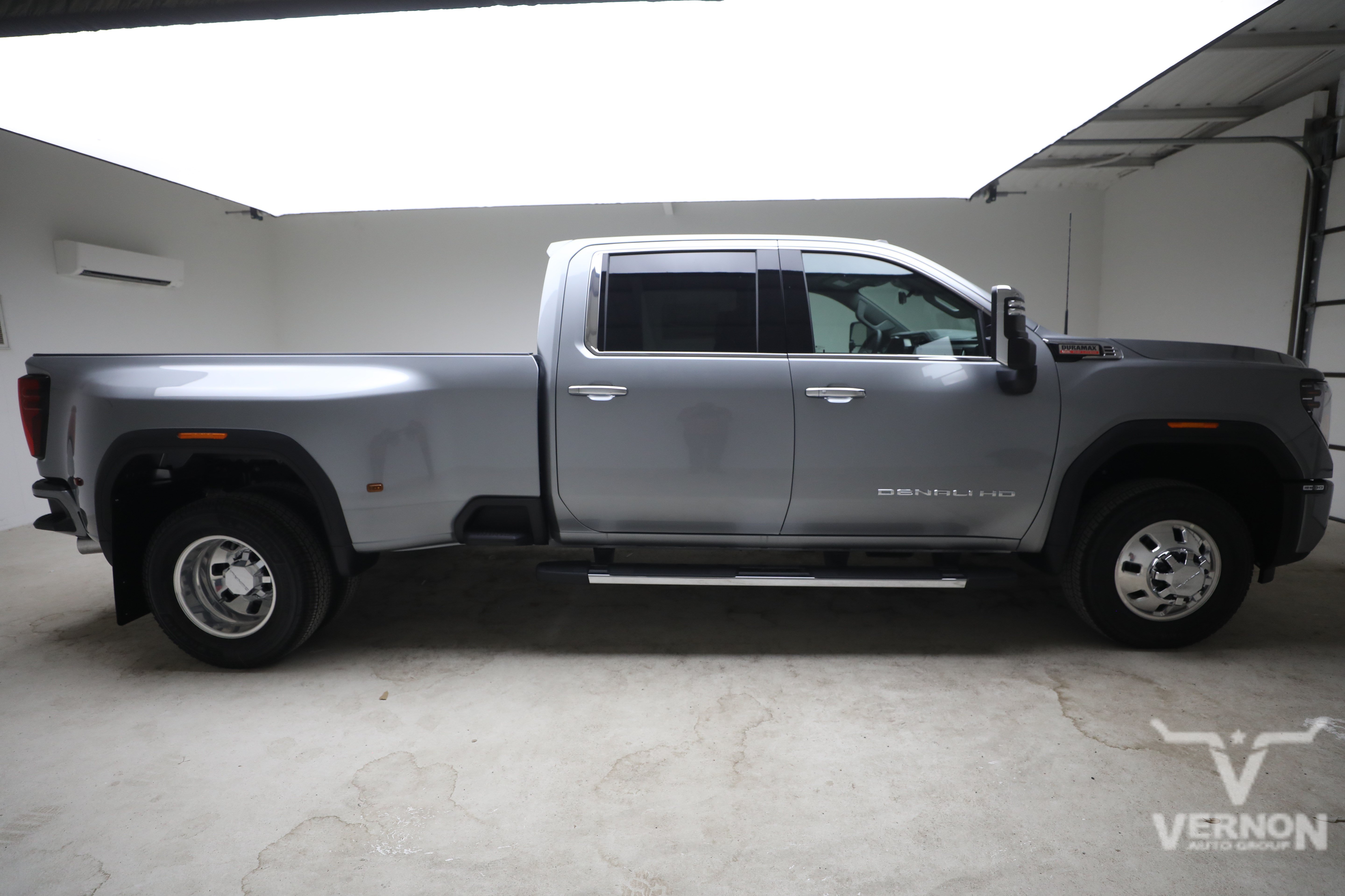 New 2026 GMC Sierra 3500 Denali w/ Technology Package AWD/4WD image 6