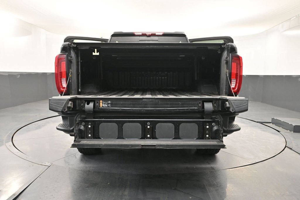 Used 2021 GMC Sierra 2500 Denali w/ Denali Ultimate Package AWD/4WD image 33