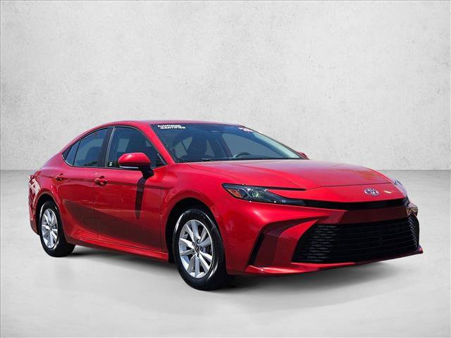 Used 2025 Toyota Camry LE FWD image 3