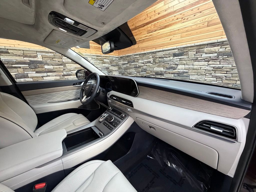Used 2021 Hyundai Palisade Calligraphy image 12
