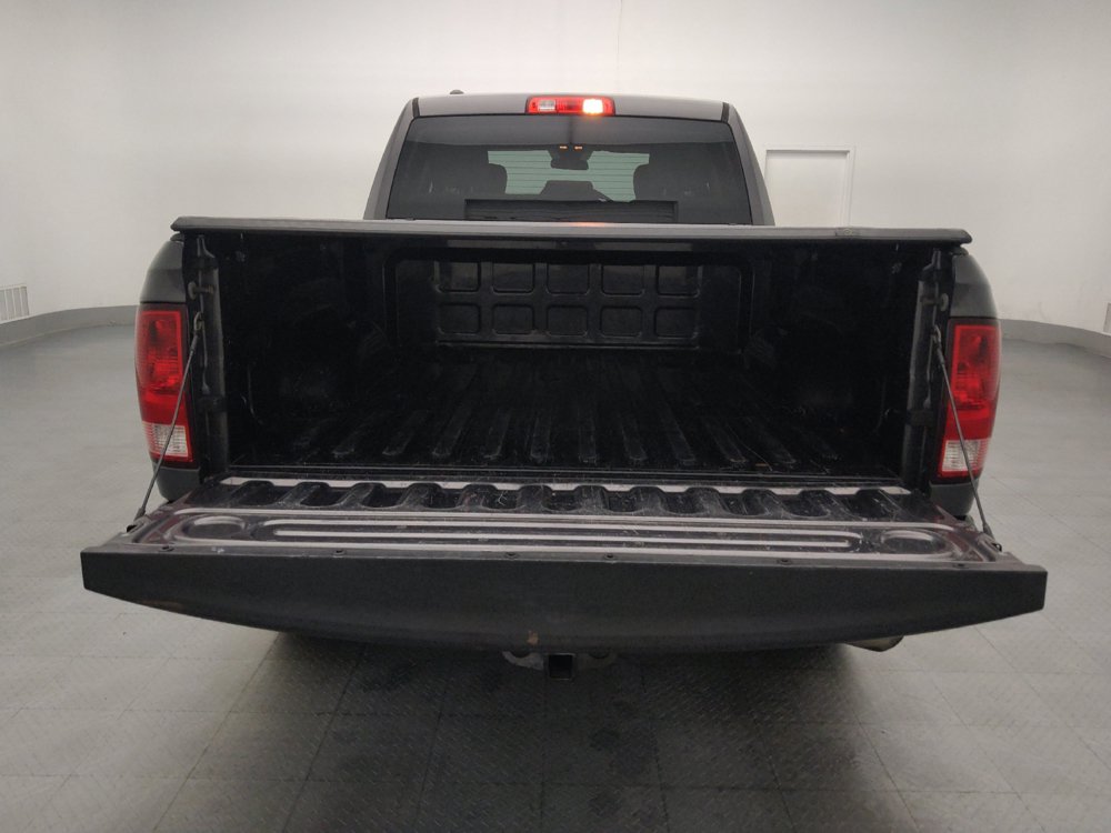 Used 2018 RAM 1500 Express AWD/4WD image 29