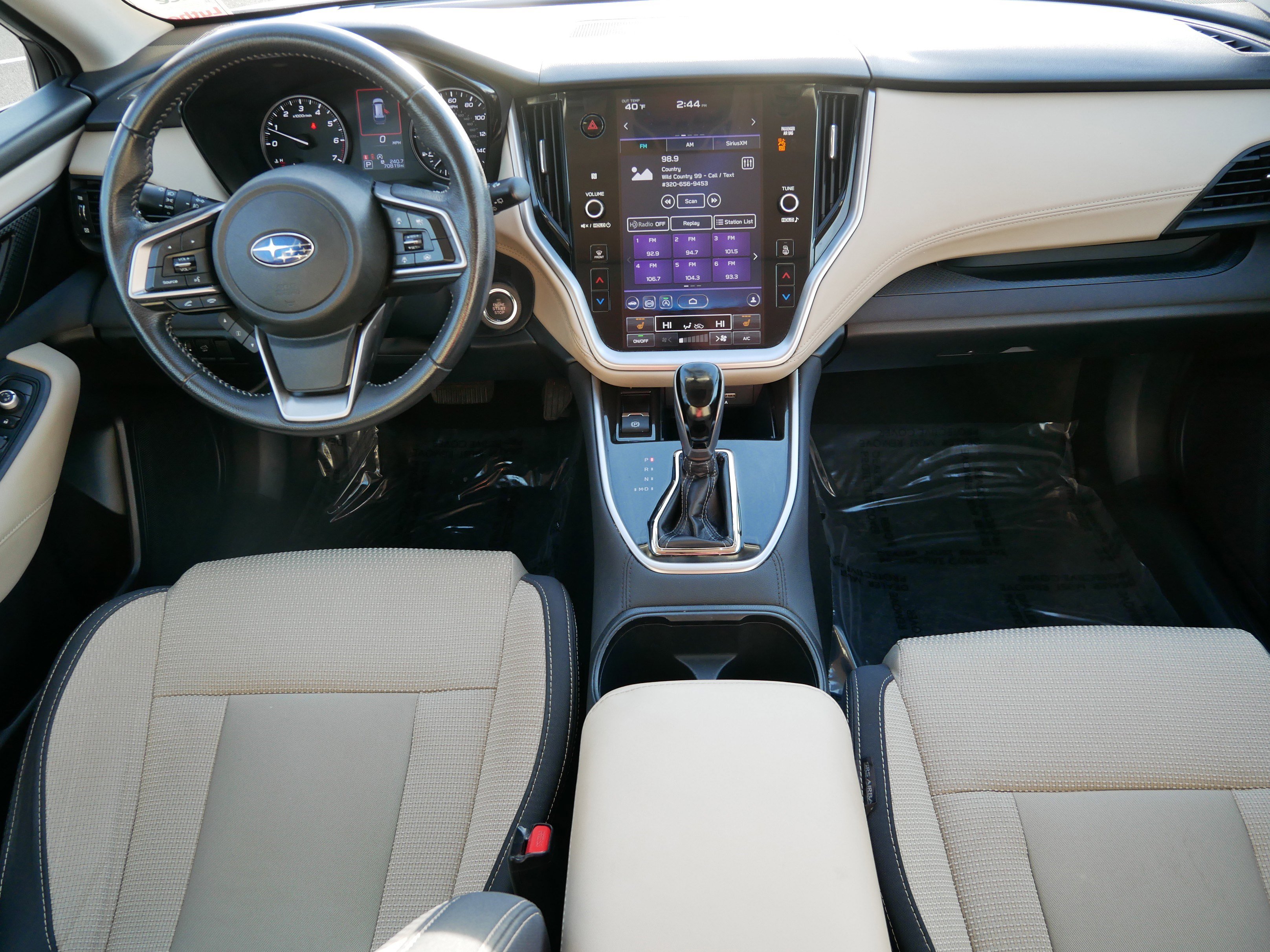 Used 2021 Subaru Outback Premium image 10