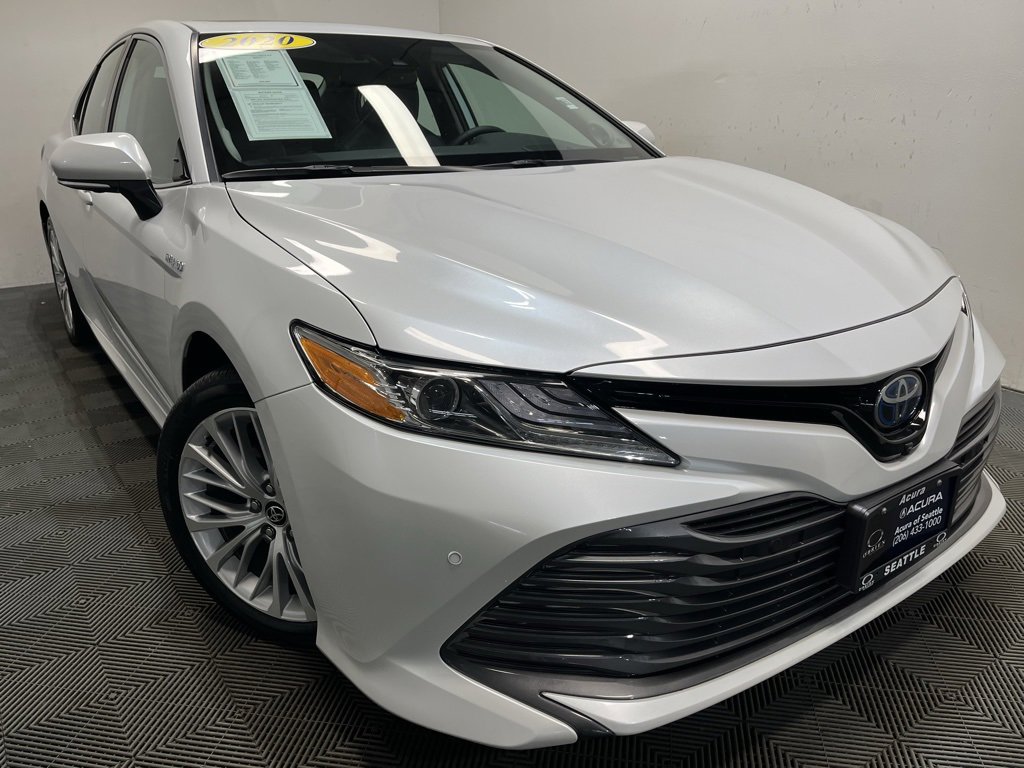 Used 2020 Toyota Camry XLE