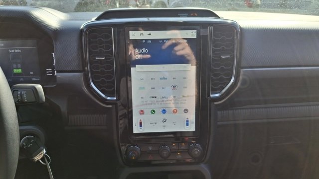 New 2025 Ford Ranger XLT w/ FX4 Off-Road Package image 7