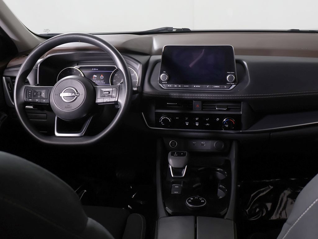 Used 2023 Nissan Rogue S AWD/4WD image 27